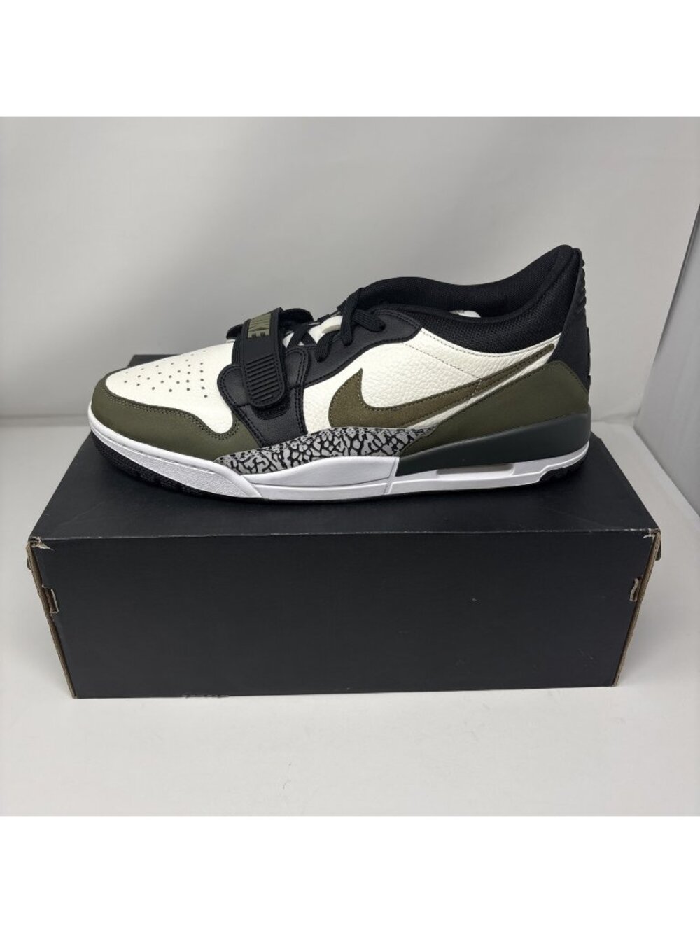 JORDAN LEGACY 312 LOW mens sneakers CD7069-120 sail medium olive black US 15